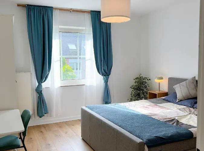 Haus Neuss-1.og Lejlighed